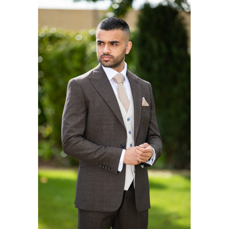 To Hire, Cavani Caridi Brown Checked Suit (full outfit) - Image 4