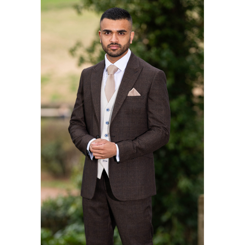 Cavani Caridi Brown Checked 3pc Suit - Image 6